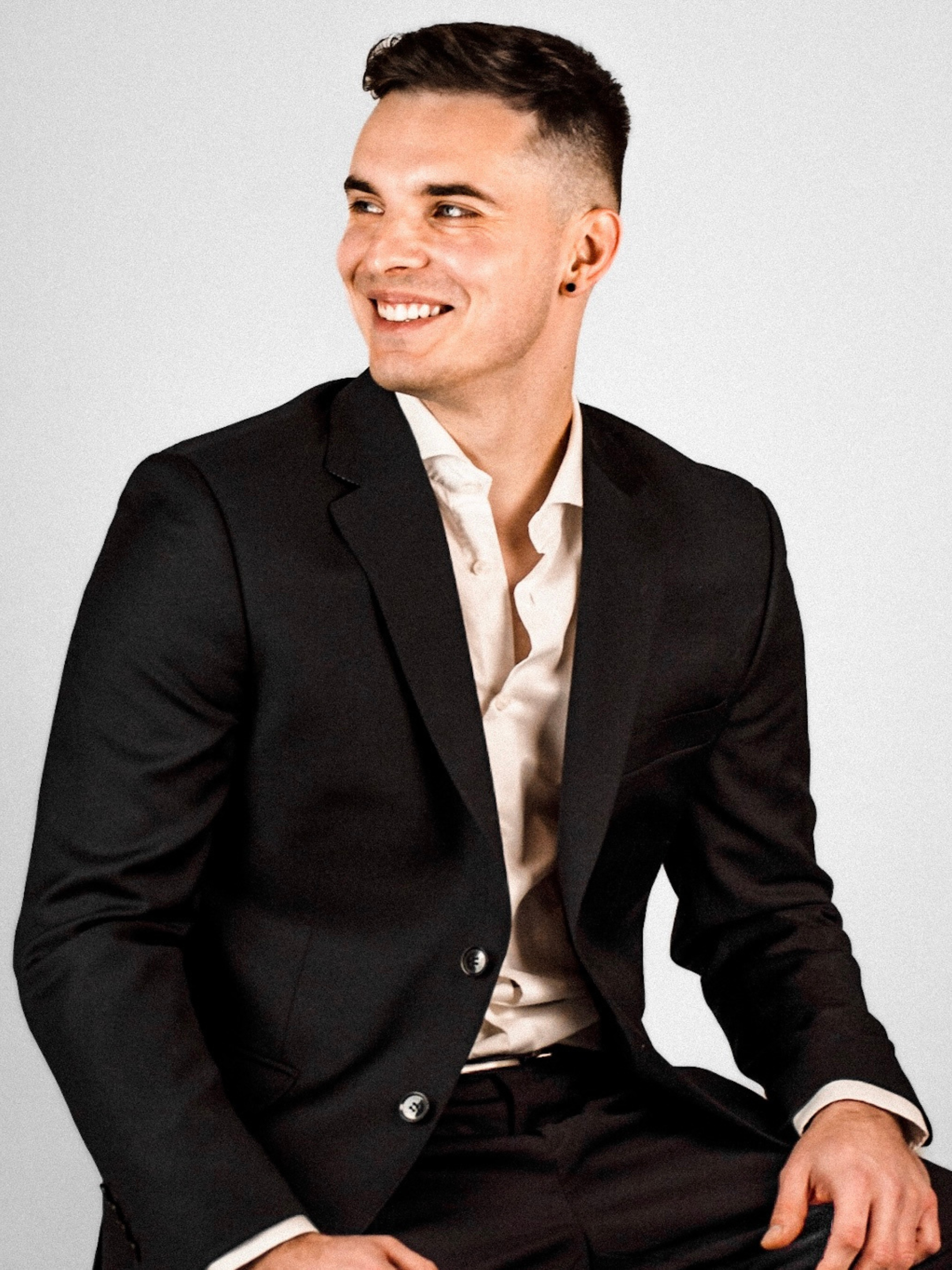 Bartosz Radacz, marketing specialist StoryMed